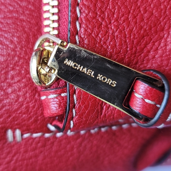Red Leather Michael Kors Shoulder Handbag Purse Zipper Closure - Picture 8 of 16